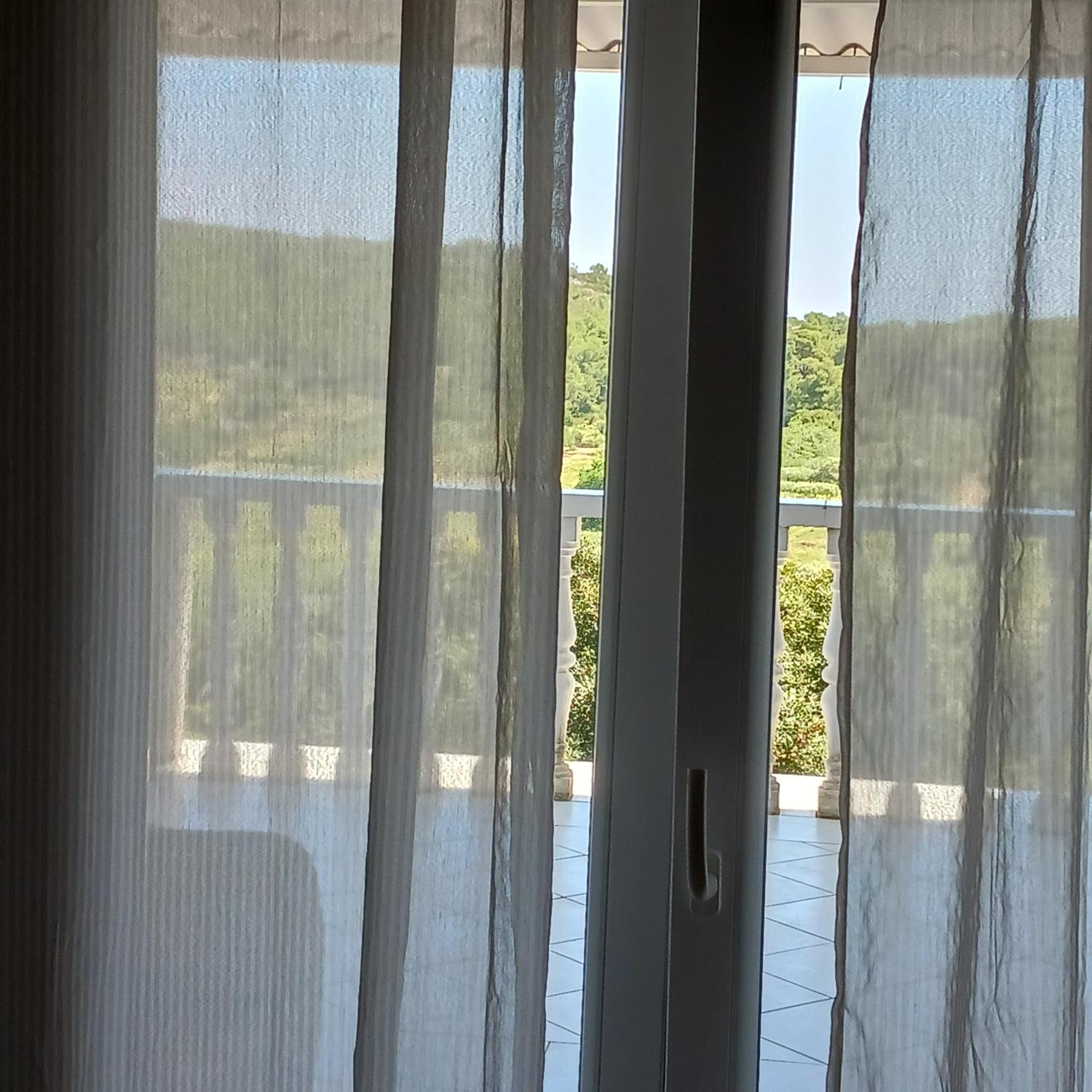 Apartments Elena & Damir Βις Εξωτερικό φωτογραφία