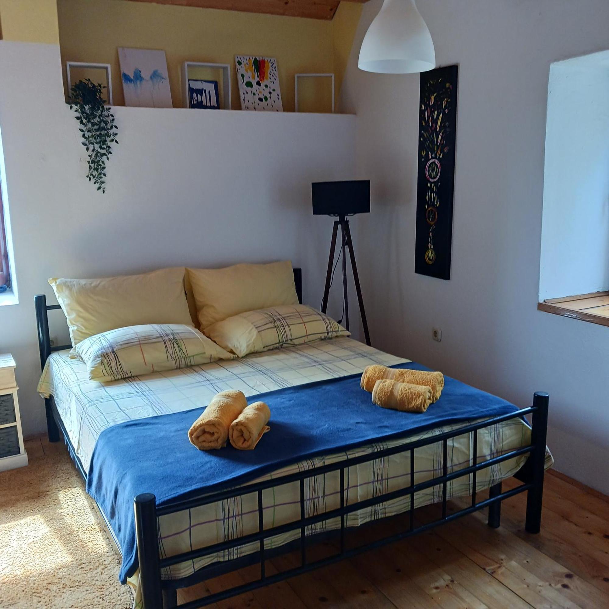 Apartments Elena & Damir Βις Εξωτερικό φωτογραφία