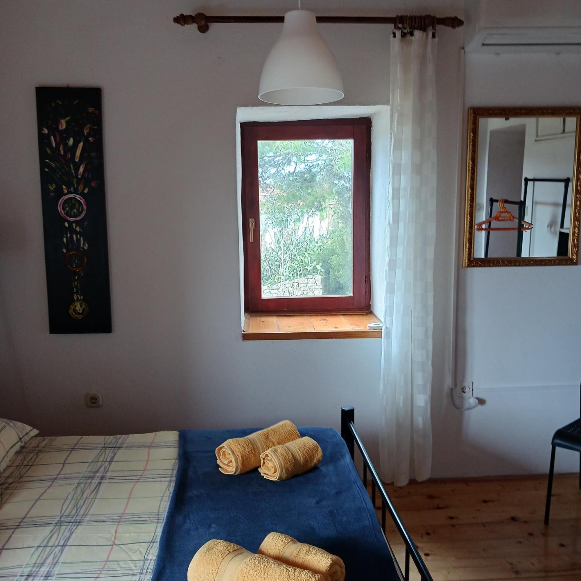Apartments Elena & Damir Βις Εξωτερικό φωτογραφία